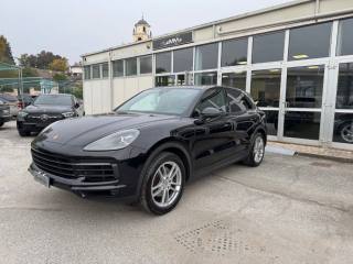 PORSCHE Cayenne 3.0 V6