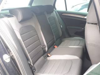 VOLKSWAGEN Golf usata, con Autoradio