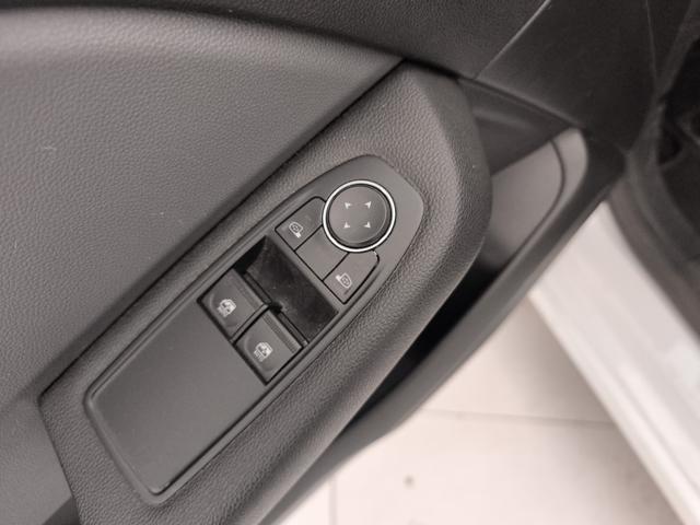 RENAULT Clio usata, con Sedile posteriore sdoppiato