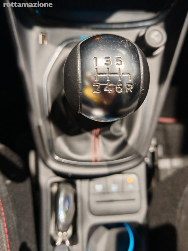 FORD Puma usata, con Sedile posteriore sdoppiato