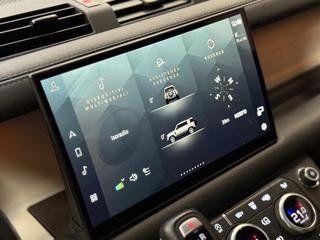 LAND ROVER Defender usata, con Cruise Control