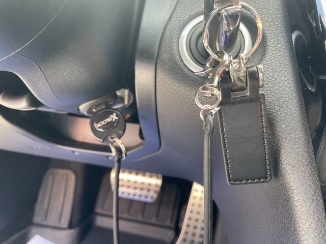 MERCEDES-BENZ C 220 usata, con Fendinebbia