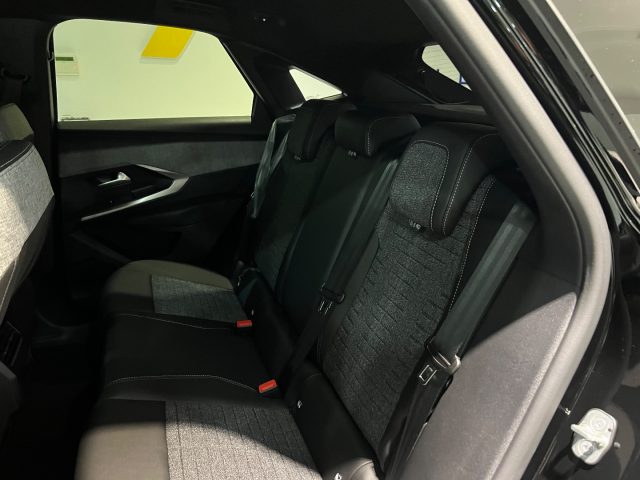 PEUGEOT 3008 usata, con Sistema di navigazione