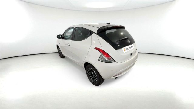 LANCIA Ypsilon usata, con Sedile posteriore sdoppiato