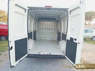PEUGEOT Boxer usata, con Servosterzo