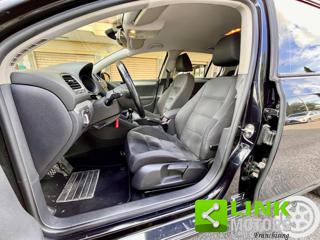 VOLKSWAGEN Golf usata, con ESP