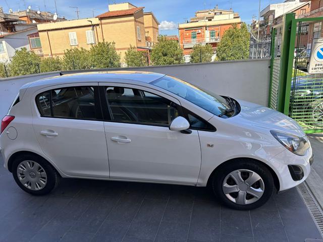 OPEL Corsa usata, con Autoradio