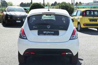 LANCIA Ypsilon usata, con Autoradio