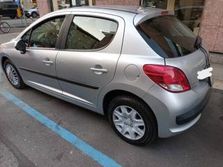 PEUGEOT 207 1.4