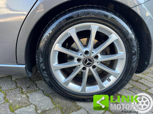 MERCEDES-BENZ A 180 usata, con Fendinebbia