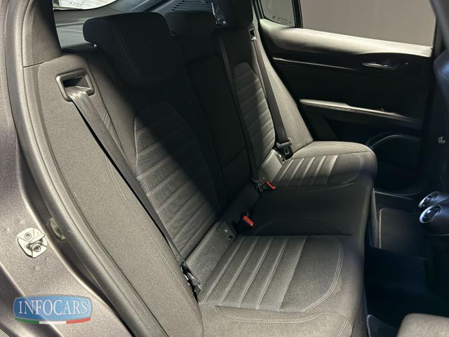 ALFA ROMEO Stelvio usata, con Cerchi in lega