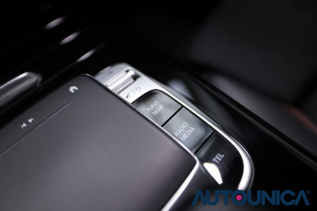 MERCEDES-BENZ A 180 usata, con Autoradio digitale
