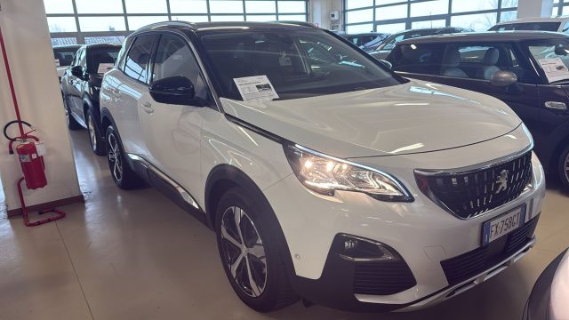 PEUGEOT 3008 usata, con Fendinebbia