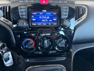 LANCIA Ypsilon usata, con Sensori di parcheggio posteriori