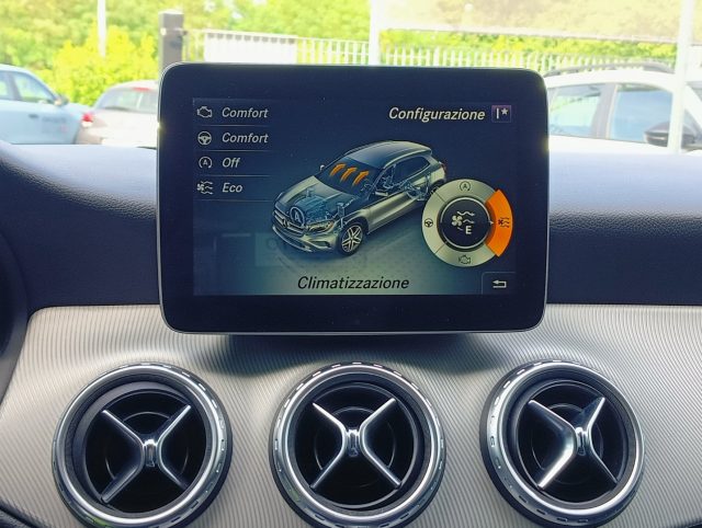 MERCEDES-BENZ GLA 200 usata, con Controllo trazione