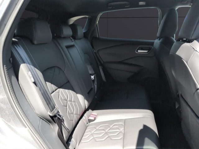 NISSAN Qashqai usata, con Fari LED
