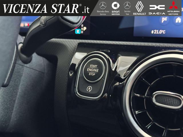 MERCEDES-BENZ A 180 usata, con Sedili riscaldati