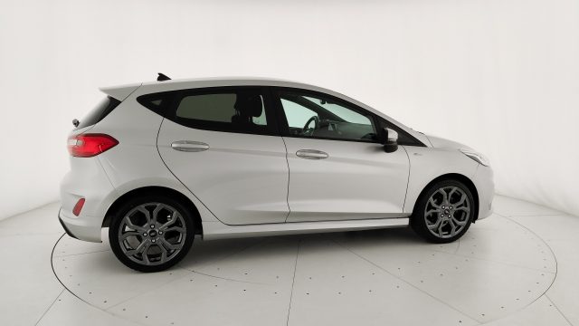 FORD Fiesta usata, con Touch screen