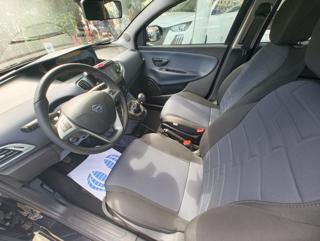 LANCIA Ypsilon usata, con Autoradio