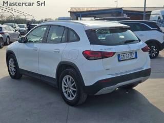 MERCEDES-BENZ GLA 180 usata, con Autoradio