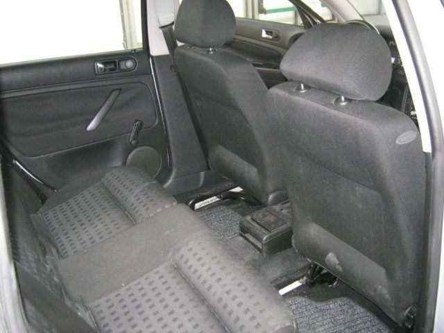 VOLKSWAGEN Passat usata, con Climatizzatore