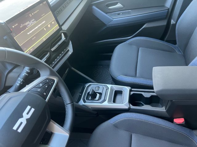 DACIA Duster usata, con Volante in pelle