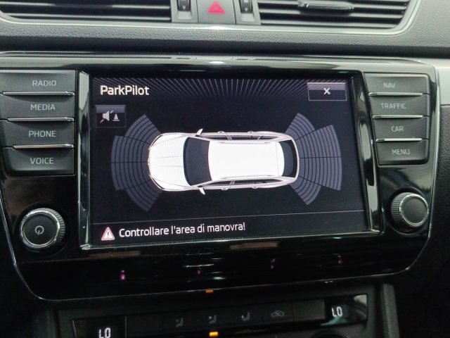 SKODA Superb usata, con Regolazione elettrica sedili
