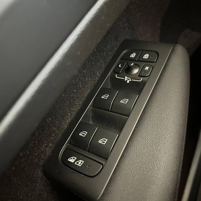 VOLVO XC40 usata, con Chiusura centralizzata telecomandata