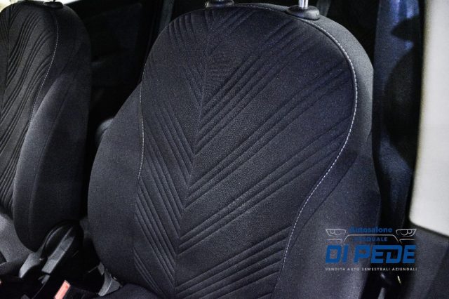 LANCIA Ypsilon usata, con Luci diurne