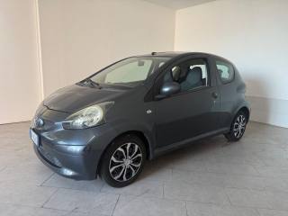 TOYOTA Aygo usata 1