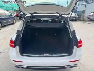 MERCEDES-BENZ E 220 usata, con Autoradio
