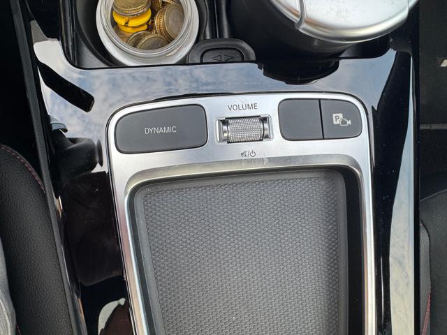 MERCEDES-BENZ CLA 200 usata, con USB