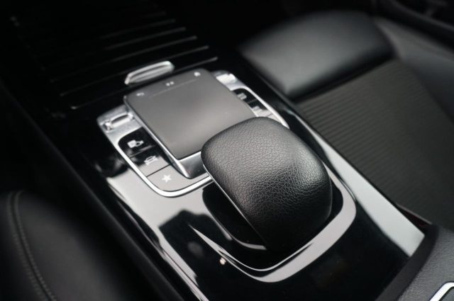 MERCEDES-BENZ A 180 usata, con Controllo trazione