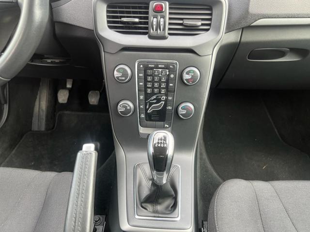 VOLVO V40 usata, con Airbag testa