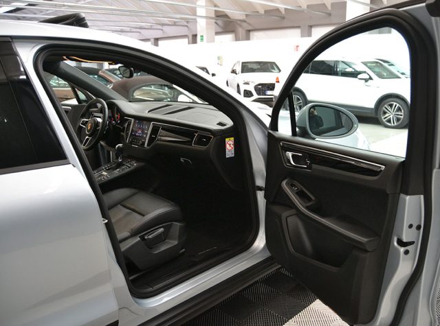 PORSCHE Macan usata, con Airbag Passeggero