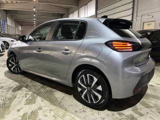 PEUGEOT 208 usata, con Autoradio