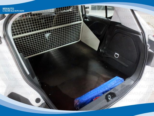 OPEL Corsa usata, con Lettore CD