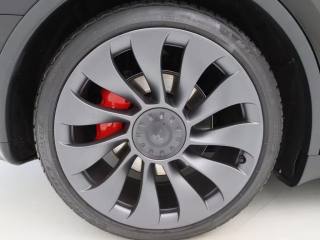 TESLA Model Y usata, con Boardcomputer