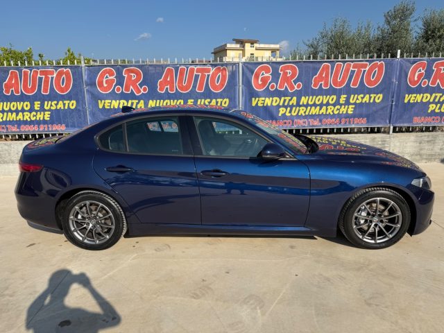 ALFA ROMEO Giulia usata, con Autoradio