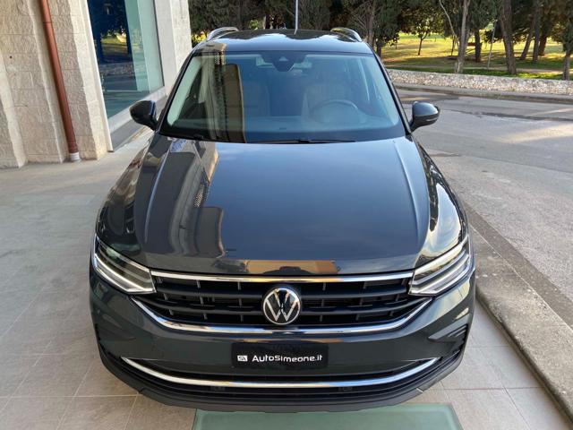 VOLKSWAGEN Tiguan usata, con Airbag