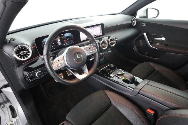 MERCEDES-BENZ A 180 usata 0
