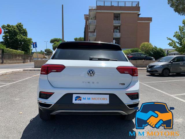 VOLKSWAGEN T-Roc usata, con Autoradio