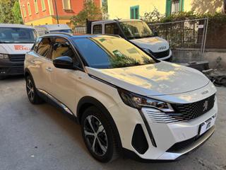 PEUGEOT 3008 usata, con Autoradio