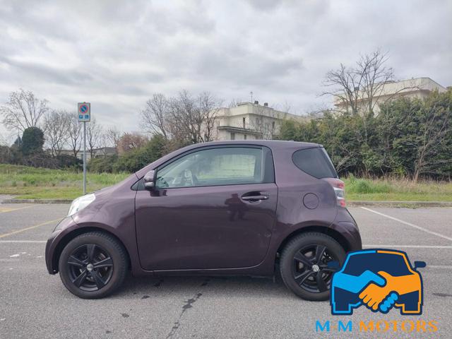 TOYOTA iQ usata, con Chiusura centralizzata