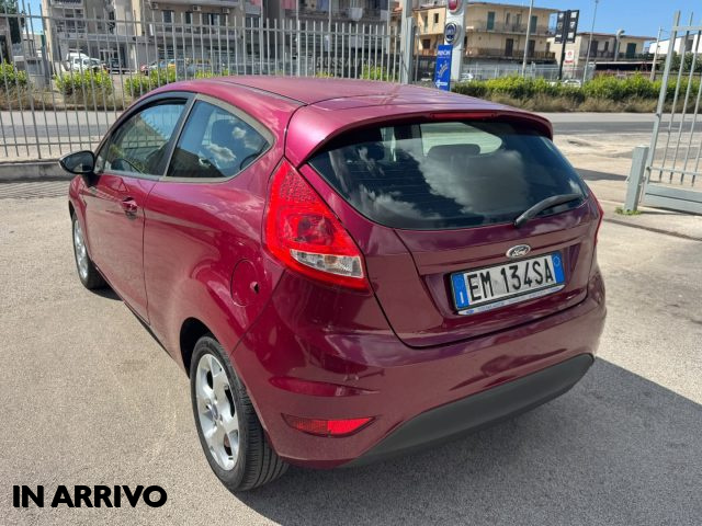 FORD Fiesta usata, con Servosterzo