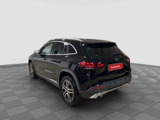 MERCEDES-BENZ CLA usata 2