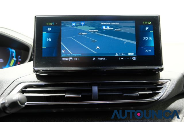 PEUGEOT 3008 usata, con Volante multifunzione