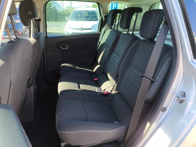 RENAULT Scenic usata 6
