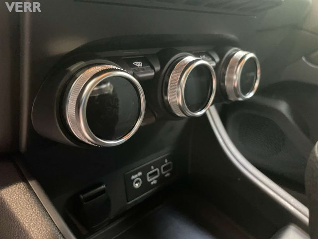 RENAULT Captur usata, con Alzacristalli elettrici