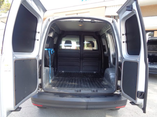 VOLKSWAGEN Caddy usata, con Autoradio